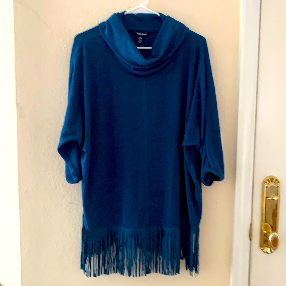 NWT Pullover Tunic with Fringe